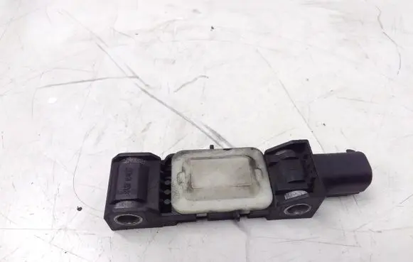 Jeep Grand Cherokee (WK) Airbag deployment crash/impact sensor 2267800499 04671779AC