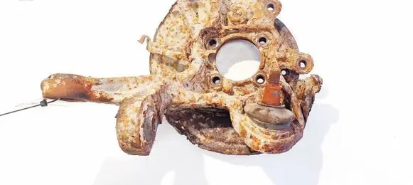 Rear wheel hub