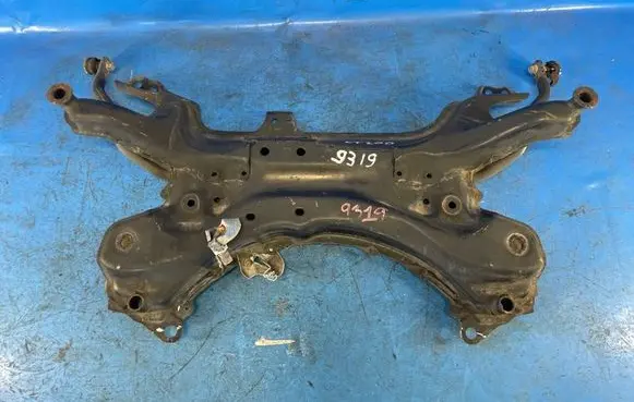 Lexus CT 200H Front control arm 5120112441