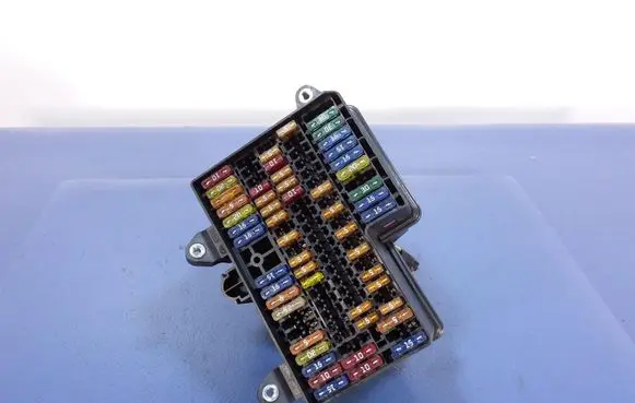 Volkswagen Phaeton Fuse box set 3D2937615