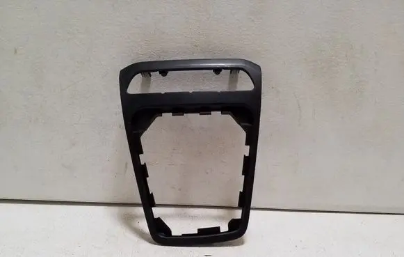 KIA Stonic Gear shifter surround trim plastic 84655H8000