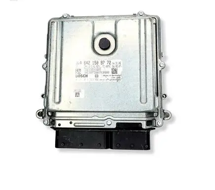Mercedes-Benz E W211 Engine ECU kit and lock set A6421509772