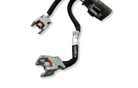 Ford Kuga II Fuel injector wires 96882467