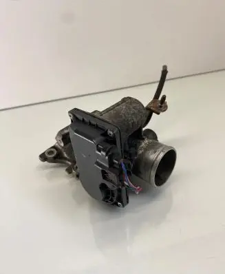 Toyota Urban Cruiser (XP110) Throttle valve 261000N030 8K18 01161