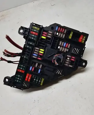 BMW 5 F10 F11 Fuse module 9264923 05916812 417033452