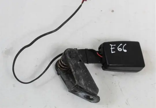 BMW 7 E65 E66 Third row seat belt 9117207