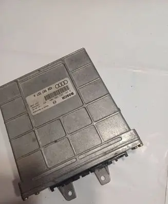 Audi A8 S8 D2 4D Engine control unit/module 4D0907557A 26SA3930 0261203905