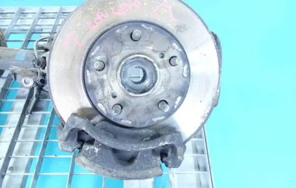 Toyota Auris 150 Front wheel hub spindle knuckle IMPRK969303