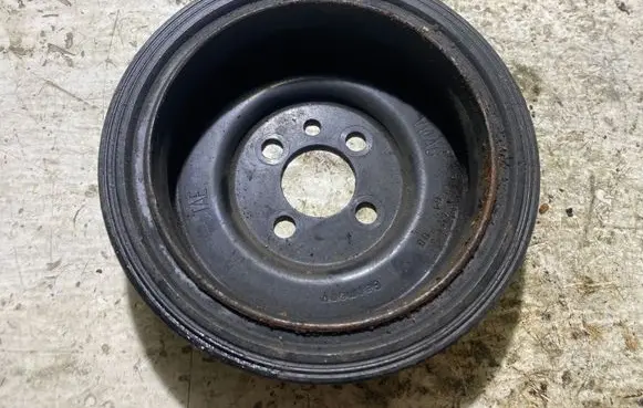 Dodge Journey Crankshaft pulley 03G105243