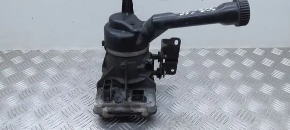Peugeot 308 Power steering pump 9673536580