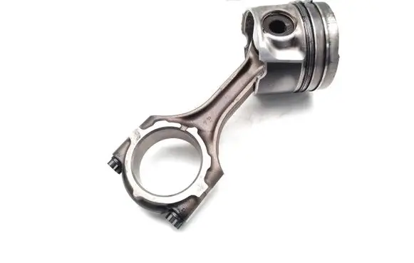 Toyota Avensis T250 Piston with connecting rod 