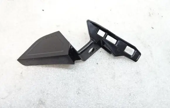 Citroen DS7 Crossback Front bumper mounting bracket 9819359077