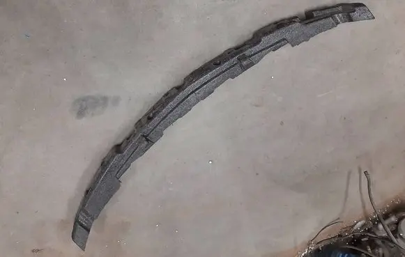 Opel Astra J Front bumper foam support bar 13264557