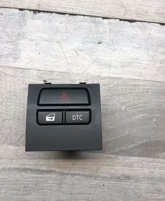 BMW 3 E90 E91 Hazard light switch 6945653