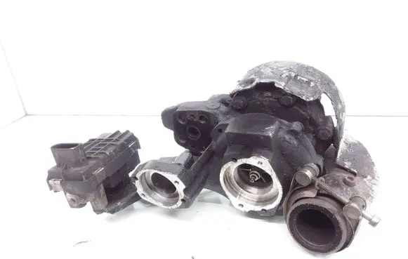 Volkswagen Touareg I Turbo 07Z145701T 6NW008412 H28
