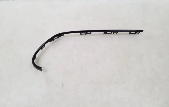 Mercedes-Benz E W213 Front bumper upper radiator grill A2388854501