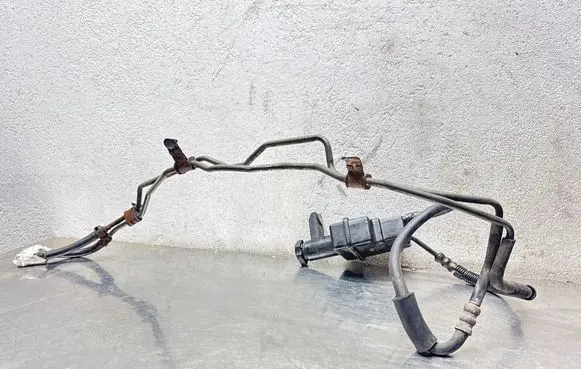 Opel Antara Oil cooling pipe 95939586