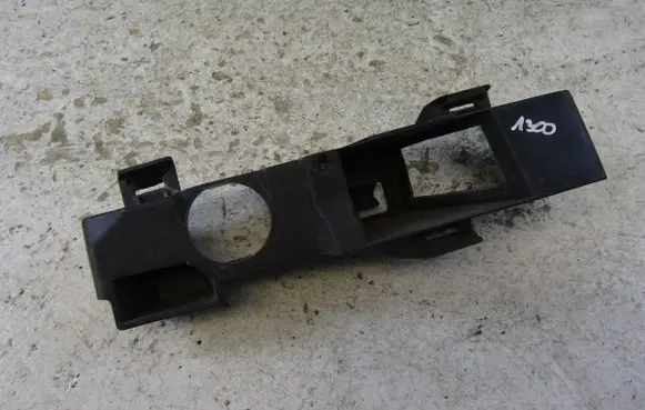 Renault Megane IV Front bumper mounting bracket 620937140R