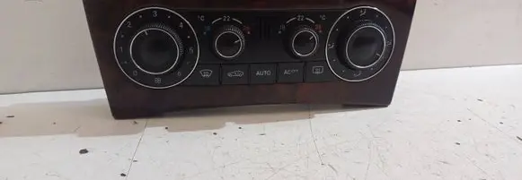 Mercedes-Benz C W203 Climate control unit A2038301785 9140010525