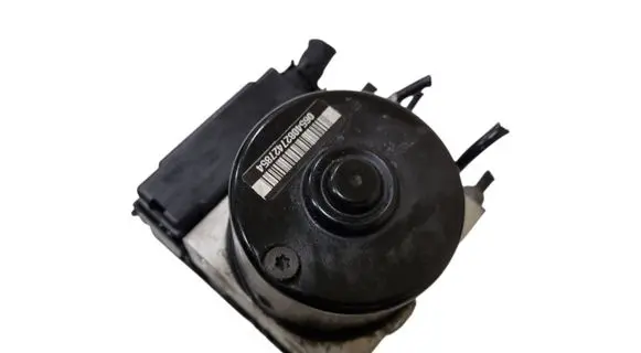 Volkswagen Touran I ABS Pump 1K0907379Q 1K0614517M