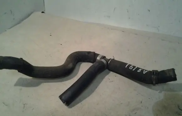 Audi A8 S8 D3 4E Engine coolant pipe/hose