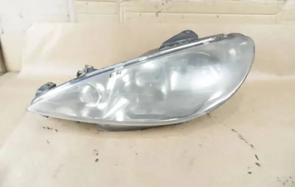 Headlight/headlamp