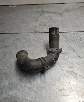 Volkswagen Transporter - Caravelle T4 Engine coolant pipe/hose 701820588