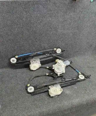 BMW 4 F36 Gran coupe Rear door window regulator with motor 7326325 913325106