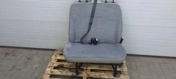 Opel Vivaro Rear seat 