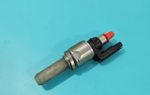 Volvo S90, V90 Fuel injector 31336653 IMPRK1558054