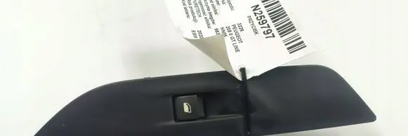 Peugeot 208 II Electric window control switch 
