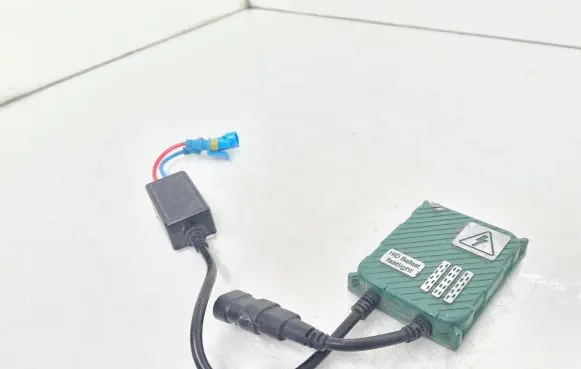 Headlight ballast module Xenon