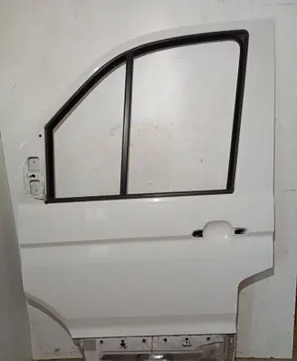 Volkswagen Crafter Front door