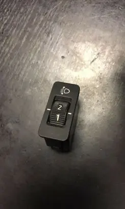 BMW 5 E39 Headlight level height control switch 8360460