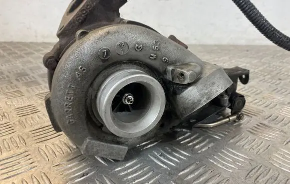 Mercedes-Benz C W204 Turbo A6460901080 5299077 6NW009228
