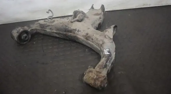 Land Rover Discovery 3 - LR3 Rear control arm