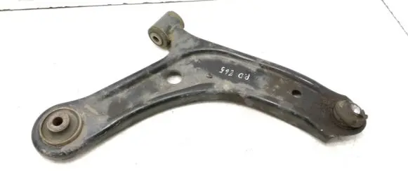 Suzuki SX4 S-Cross Front lower control arm/wishbone 4526261M00