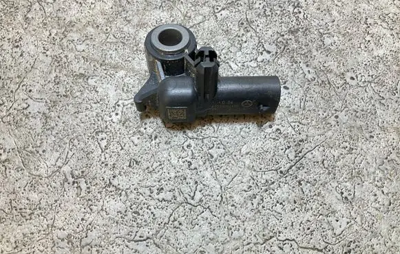 Mercedes-Benz A W177 Airbag deployment crash/impact sensor A2239052400 3080787