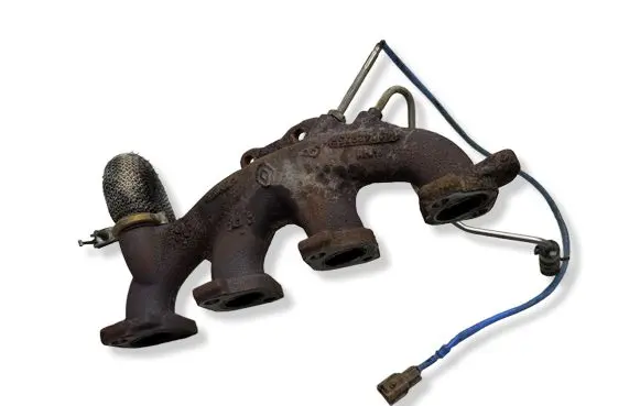 Renault Scenic III - Grand scenic III Exhaust manifold 140042975R