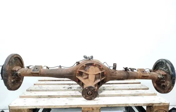 Mitsubishi L200 Rear axle beam with reductor 18N14H002