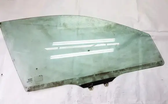 Mazda 3 I Front door window glass four-door