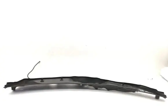 Mercedes-Benz E W212 Wiper trim A2128301013