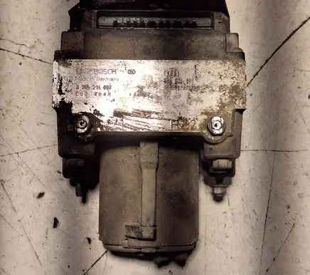 Audi A6 S6 C5 4B ABS Pump 0265214002 8D0614111 C024848