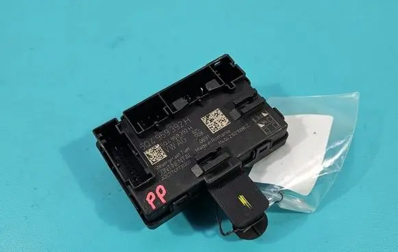 Skoda Octavia Mk4 Central body control module 5Q4959392H IMPRK1564120