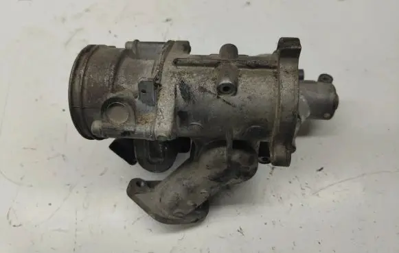 Volkswagen Caddy EGR valve 03G129637A