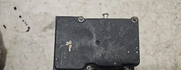 Nissan Note (E11) ABS Pump 0265800330 58210N0933