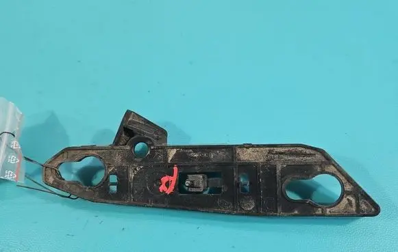 Peugeot 308 Front bumper mounting bracket AA36136493 IMPRK1597000