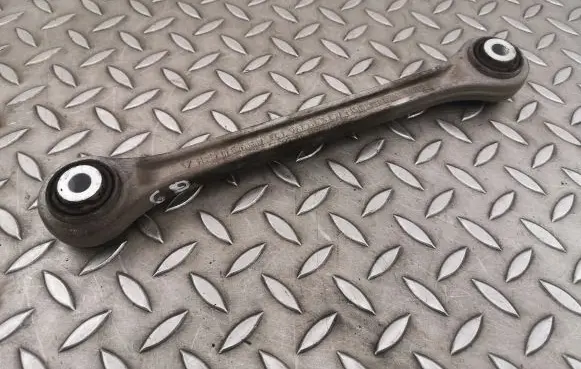 Porsche Panamera (970) Rear upper control arm/wishbone 97033104300