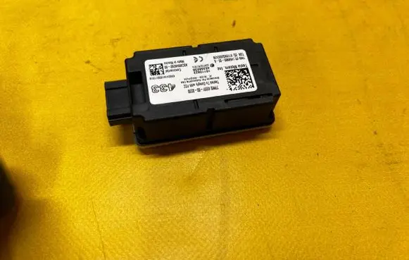 Tesla Model 3 Tire pressure sensor 1458965-00-A 145896500A