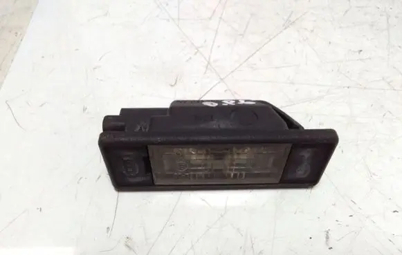 Nissan Primera Number plate light 9635678580